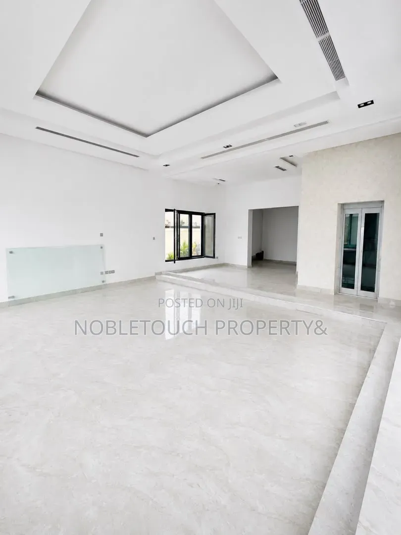 5bdrm Duplex in Ikoyi Lagos for sale in Old Ikoyi