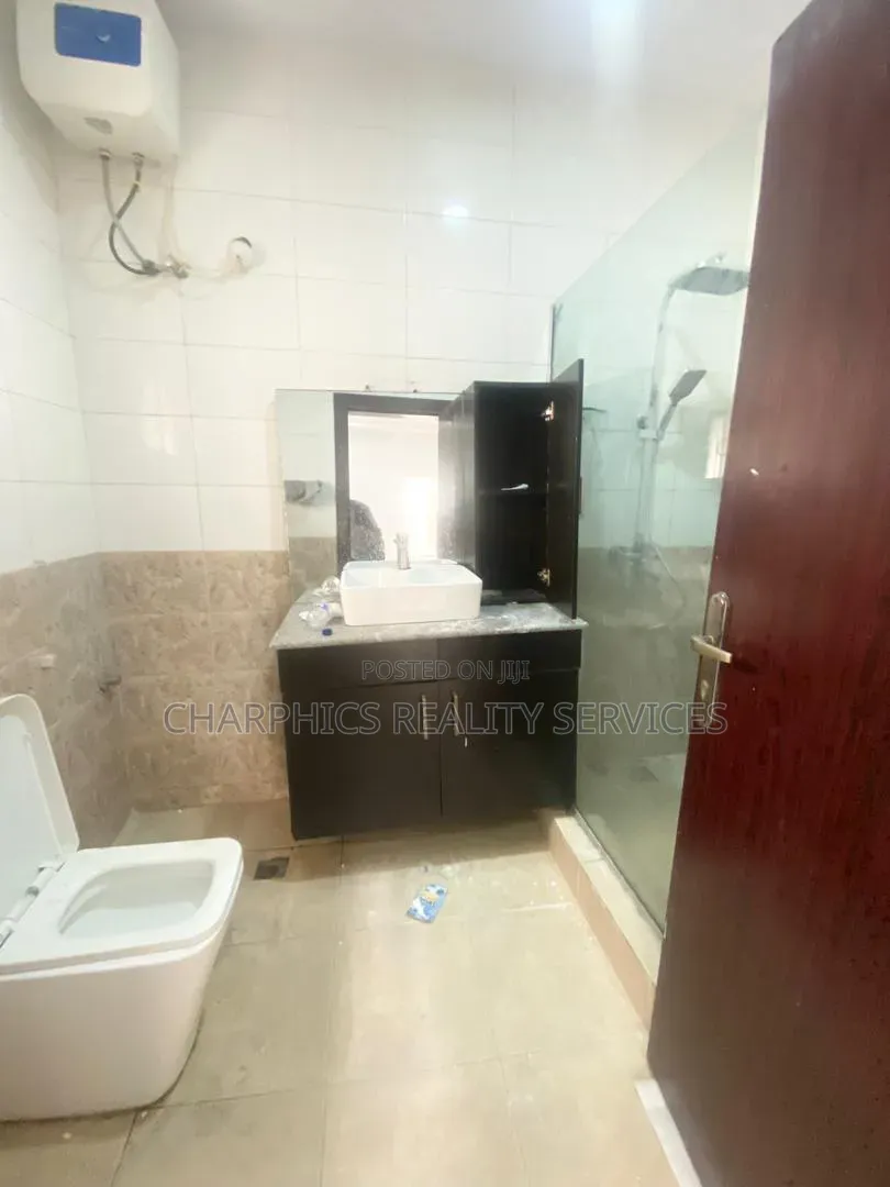 3bdrm Apartment in Lekki Phase 1 for sale in Lekki Phase 1