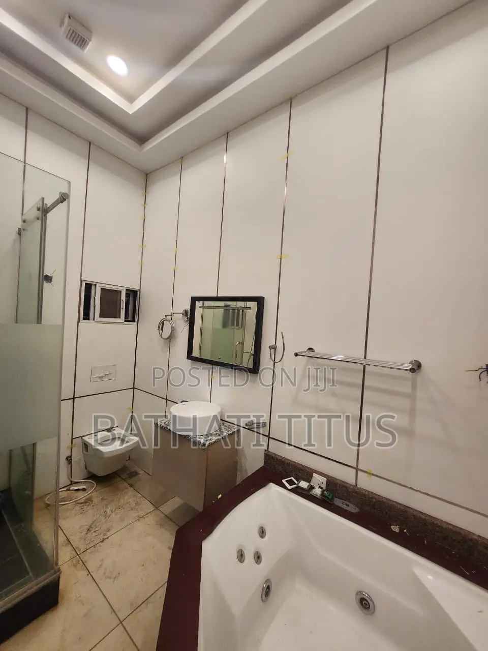5bdrm Duplex in Life Camp for sale in Life Camp
