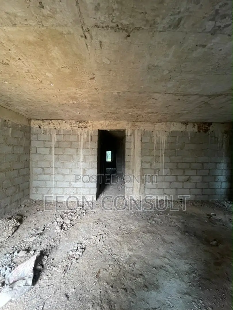 3bdrm Block of Flats in Palms Estate Dawaki for sale in Dawaki