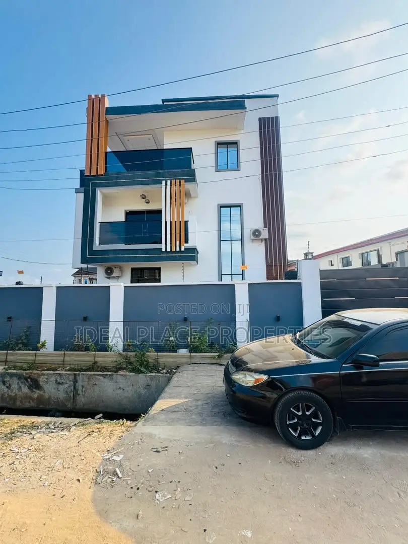 Furnished 4bdrm Duplex in Igando / Ikotun/Igando for sale in Igando / Ikotun/Igando