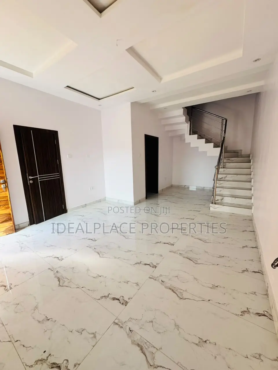 3bdrm Duplex in Agege for sale in Agege