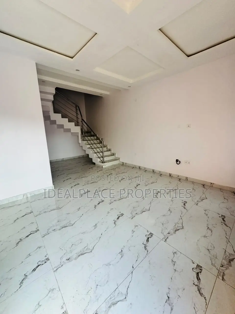 3bdrm Duplex in Agege for sale in Agege