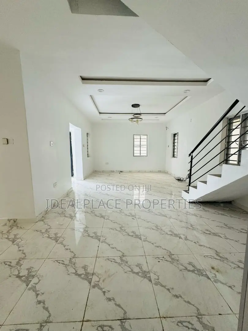 4bdrm Duplex in Abule Egba for sale in Abule Egba