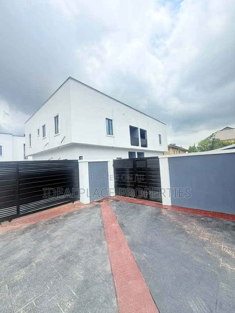 4bdrm Duplex in GRA Phase 1 for sale in GRA Phase 1