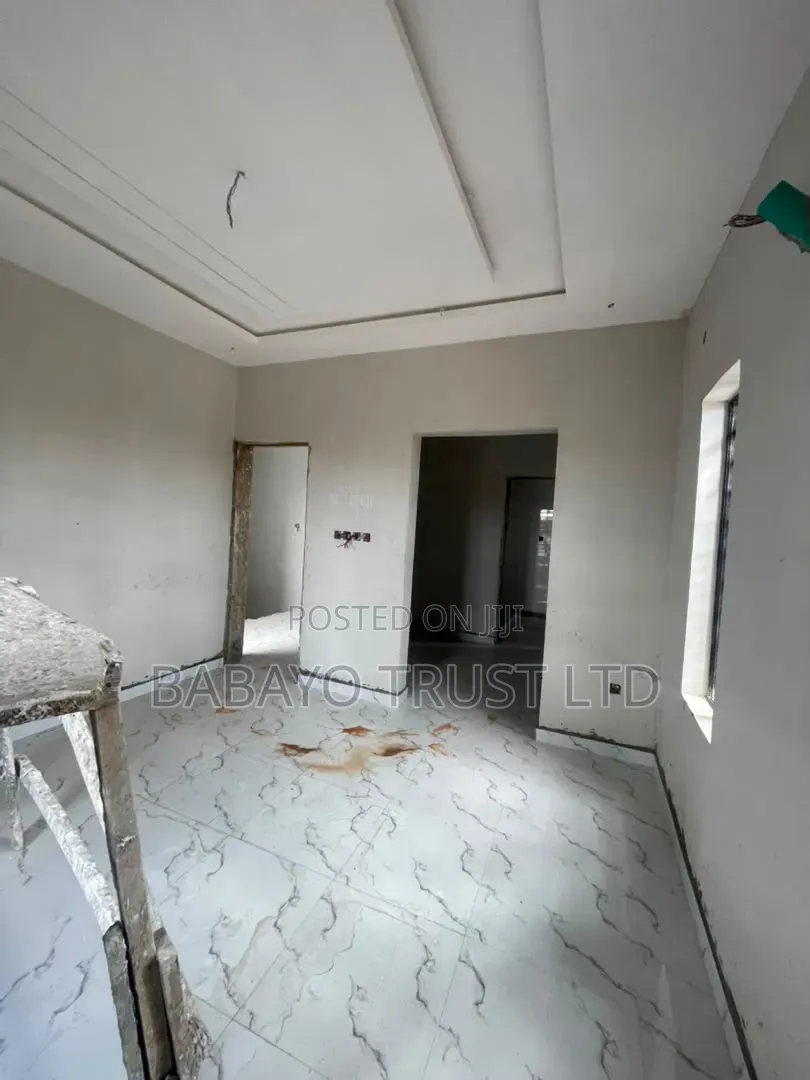 5bdrm Duplex in Egbeda for sale in Egbeda