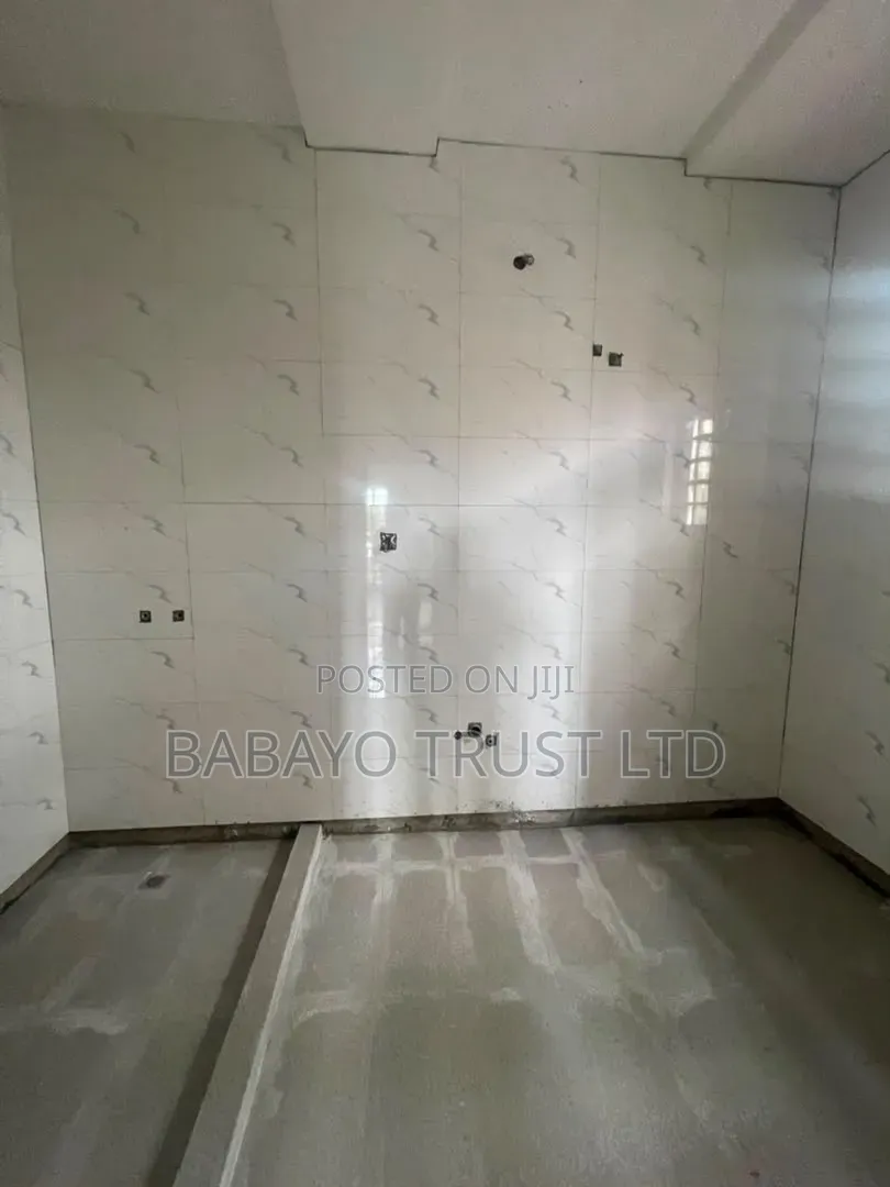 5bdrm Duplex in Egbeda for sale in Egbeda