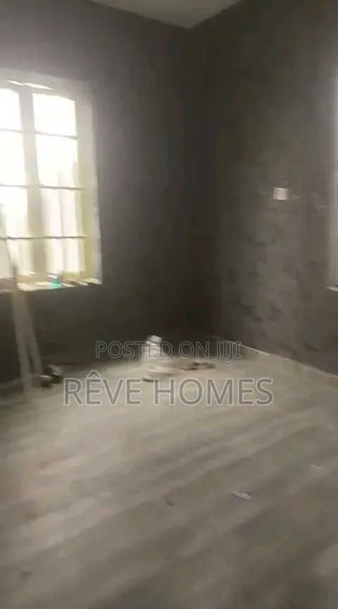 Mini Flat in Soluyi for rent in Soluyi