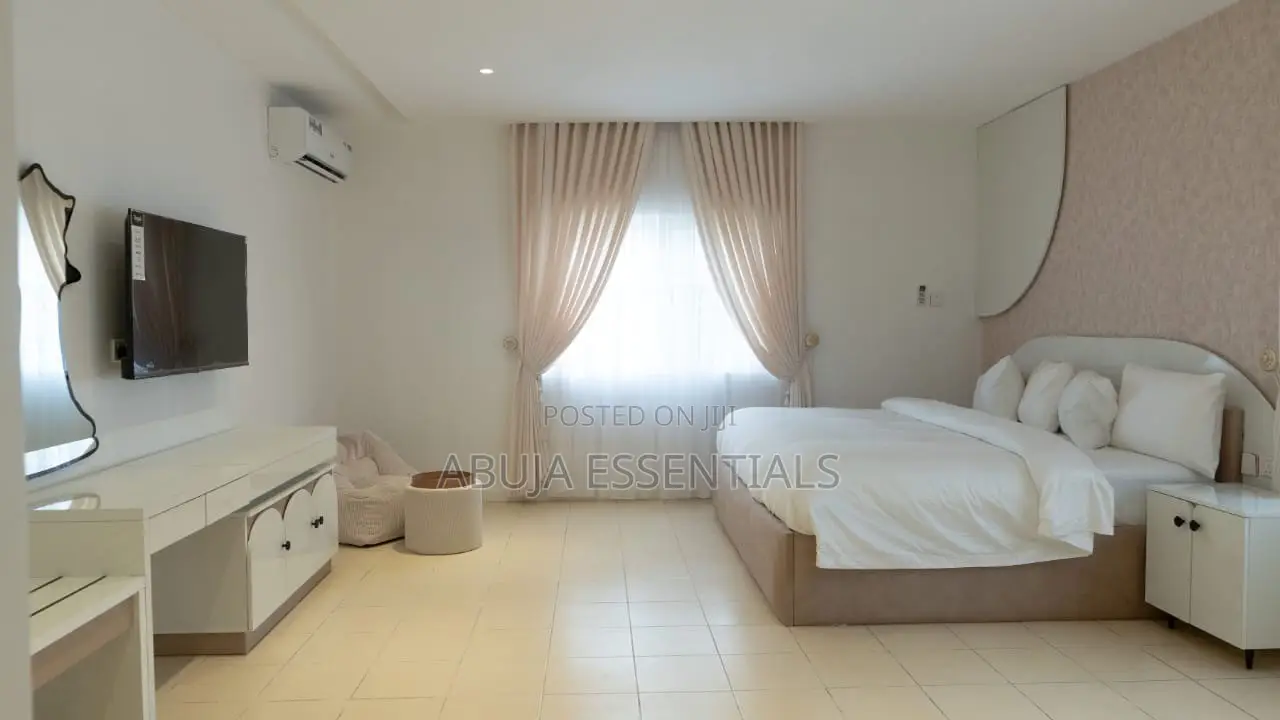 2 Bedroom Apartment With a Swimming Pool Mabushi in Mabushi