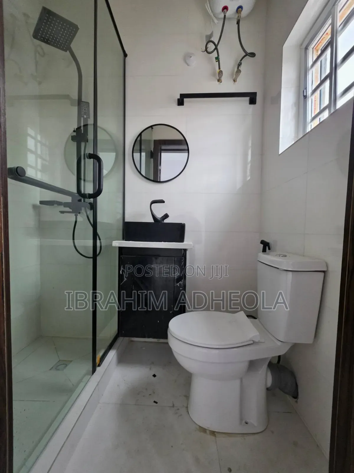 3bdrm Duplex in Agege, Pen Cinema for sale in Pen Cinema