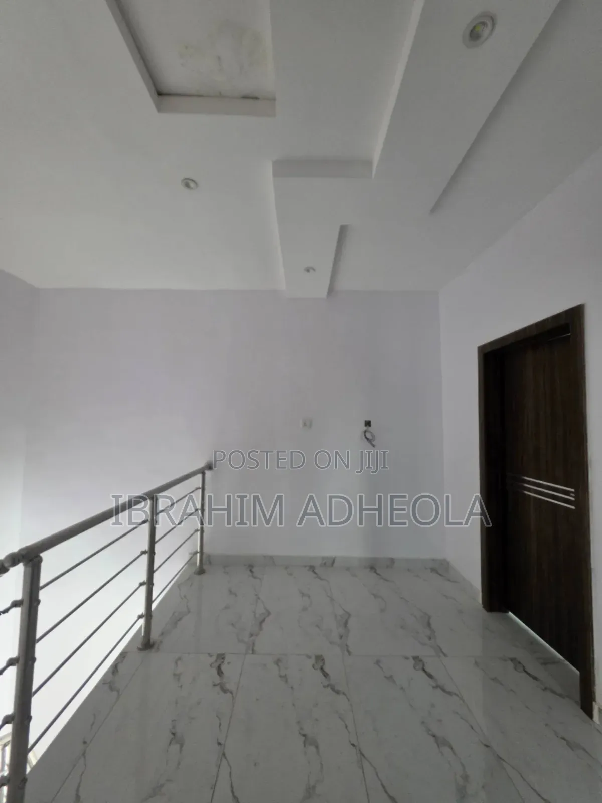 3bdrm Duplex in Agege, Pen Cinema for sale in Pen Cinema