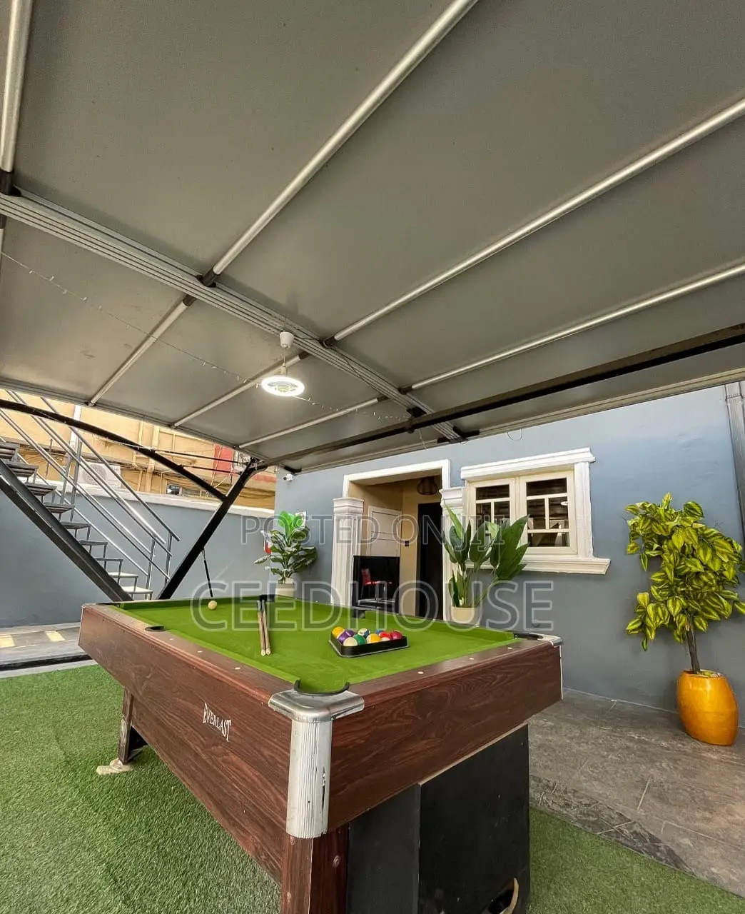 Luxurious 2 Bedroom Apartment With Outdoor Snooker in Ajao Estate