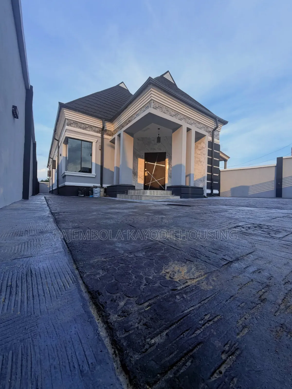 3bdrm Bungalow in Celica Estate, Alakia for sale in Alakia