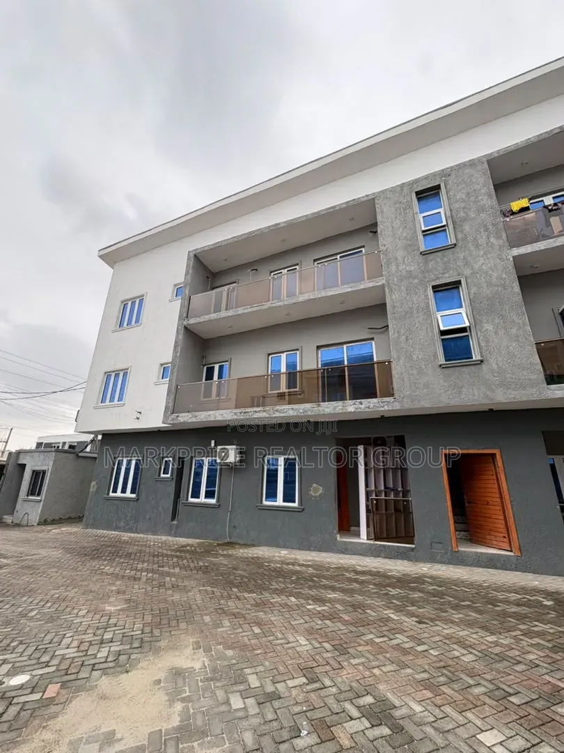 2bdrm Apartment in Abraham Adesanya for sale in Abraham Adesanya
