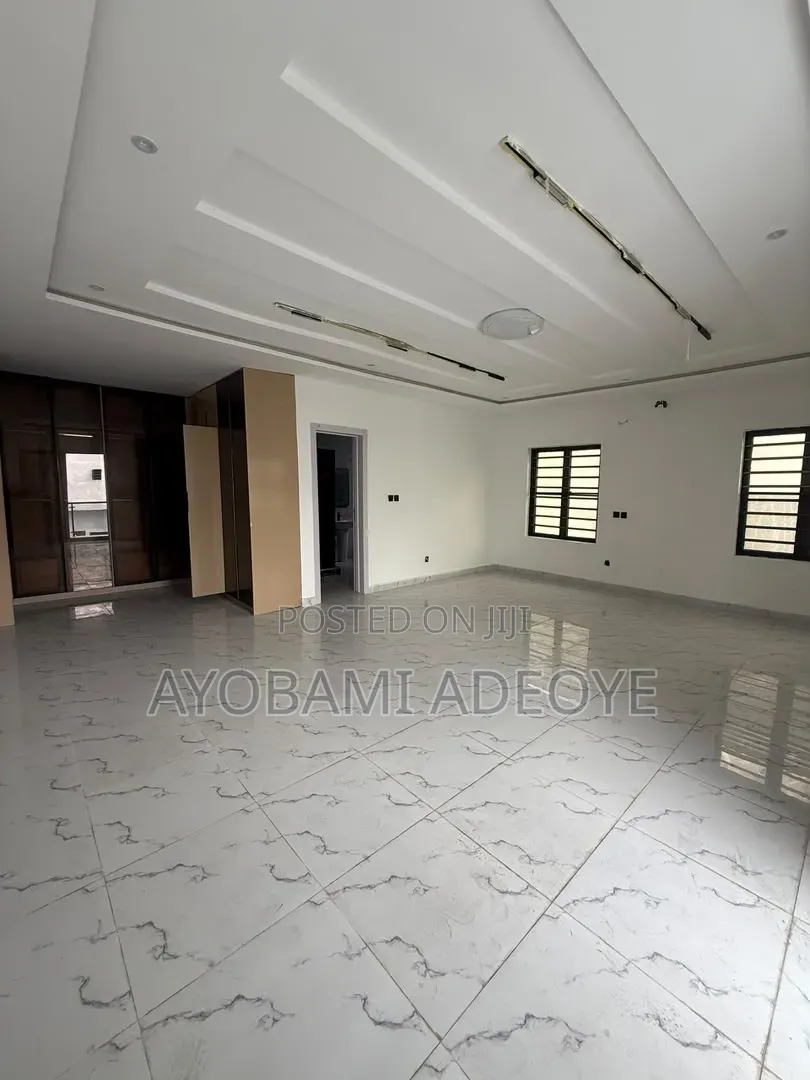 4bdrm Duplex in Victoria Gardens, VGC / Ajah for sale in VGC / Ajah