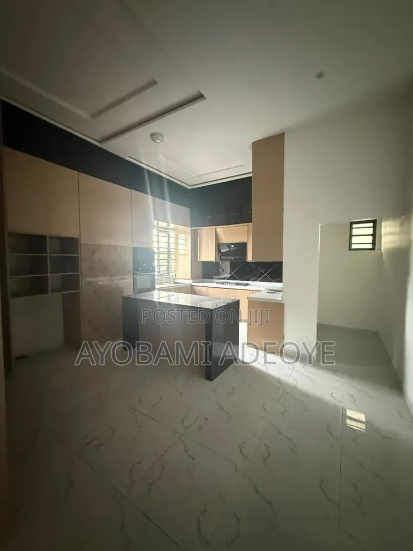 4bdrm Duplex in Victoria Gardens, VGC / Ajah for sale in VGC / Ajah