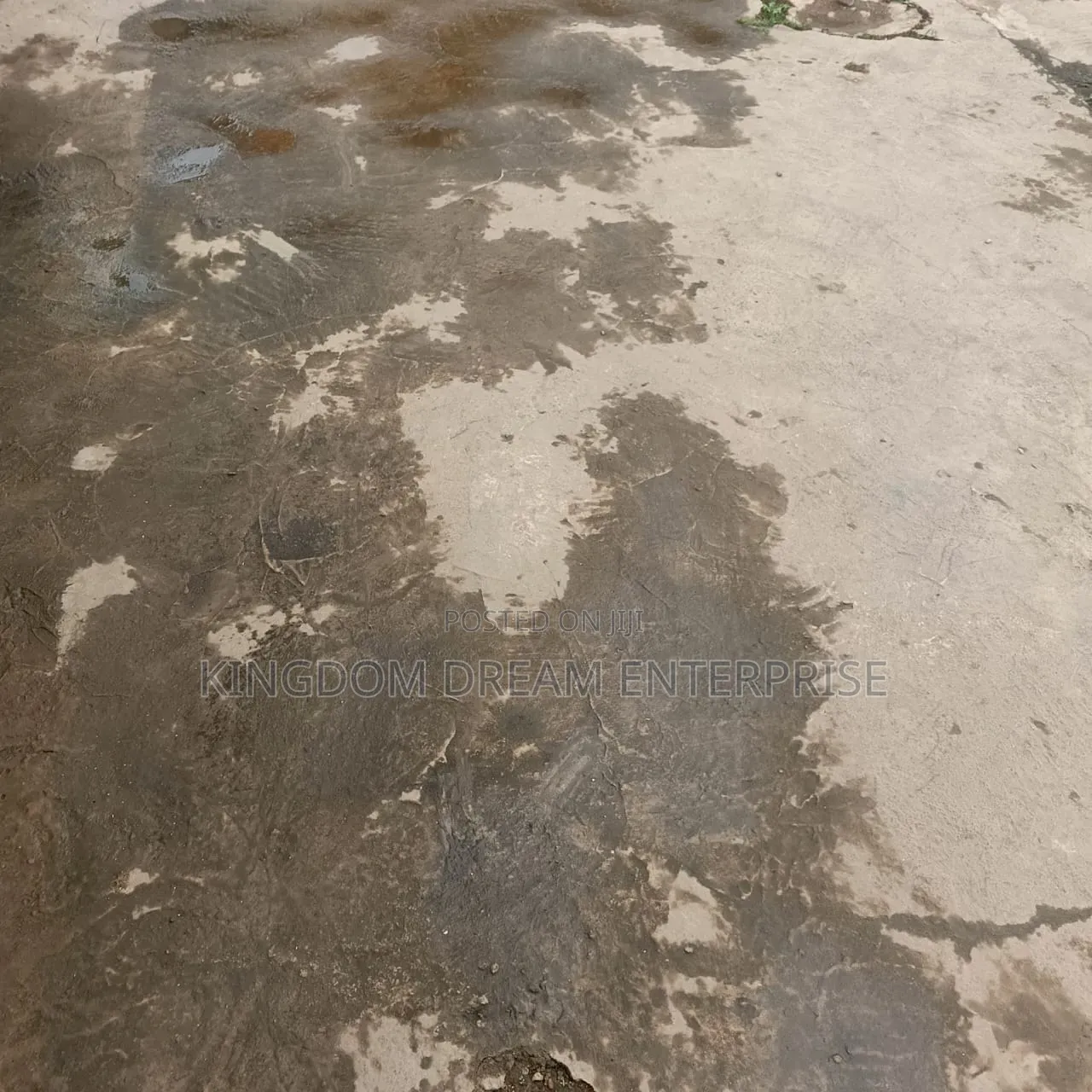 5bdrm Duplex in Akin Adeshola for sale in Akin Adesola