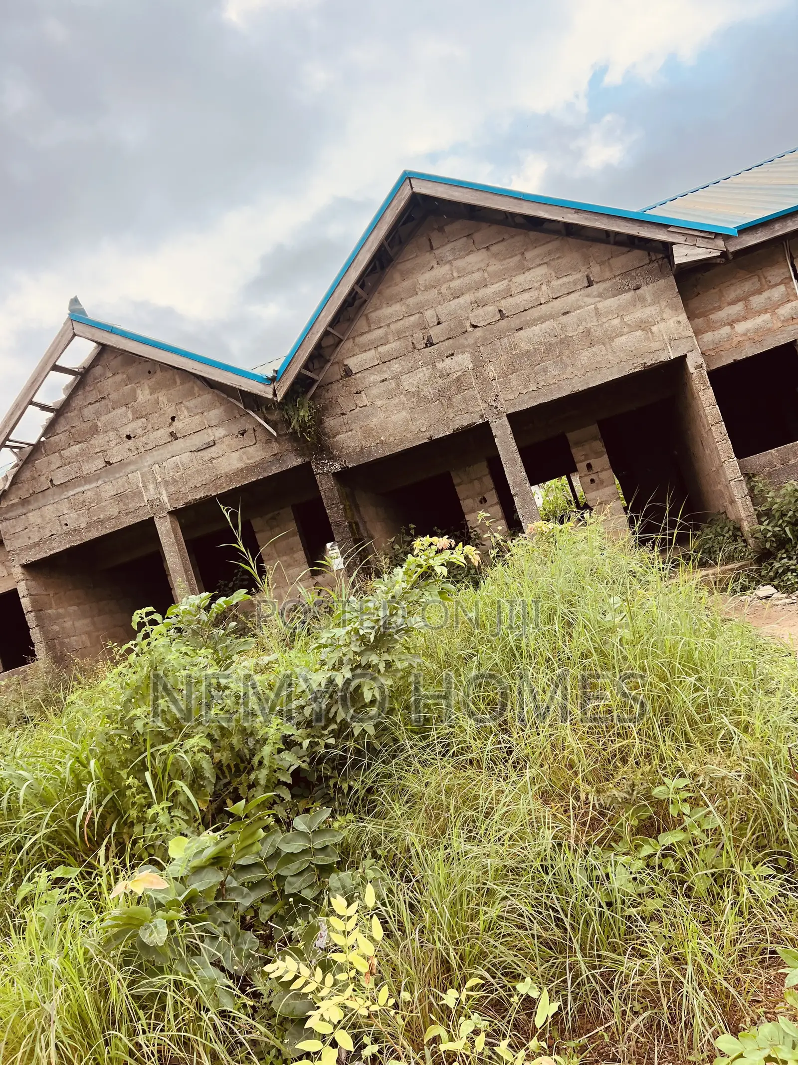 3bdrm Bungalow in Inside An Estate At for sale in Galadimawa