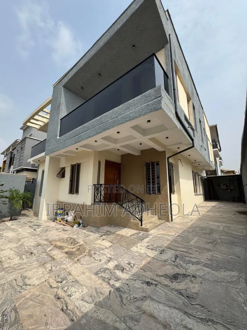 4bdrm Duplex in Punch Estate, Mangoro for sale in Mangoro
