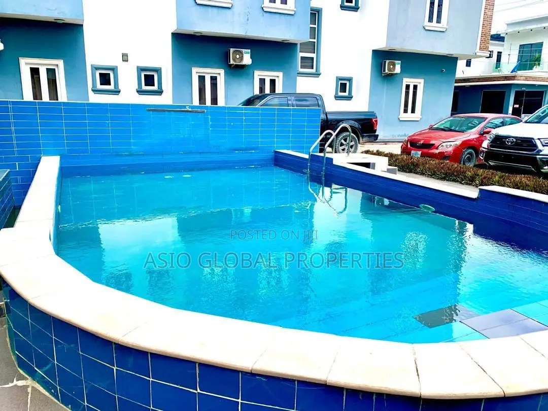 1-Bedroom Luxury Apartment With Pool in Ajah in Off Lekki-Epe Expressway