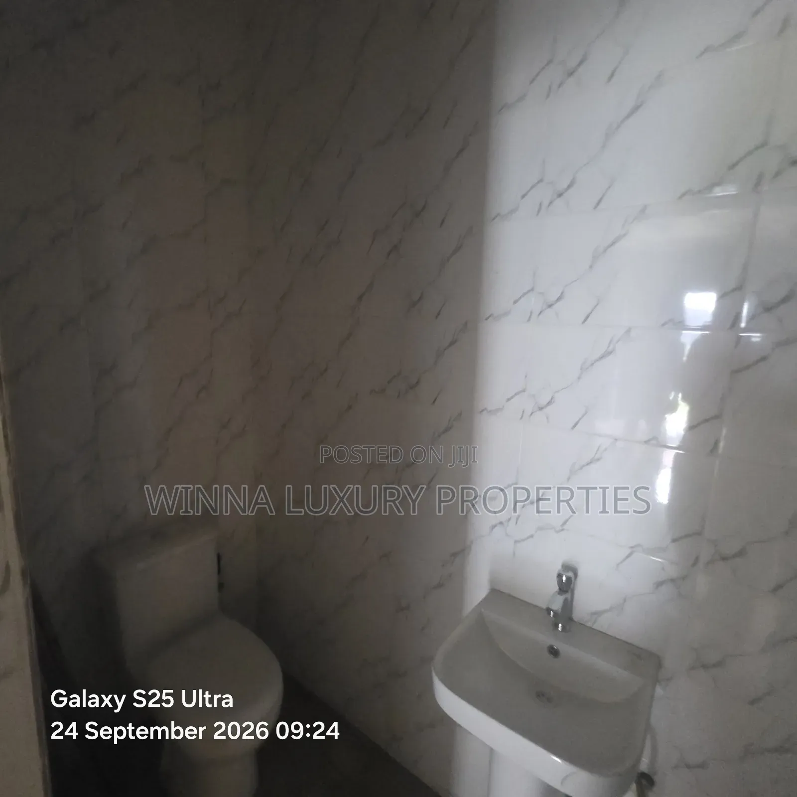 3bdrm Bungalow in Fha, Lugbe District for sale in Lugbe District