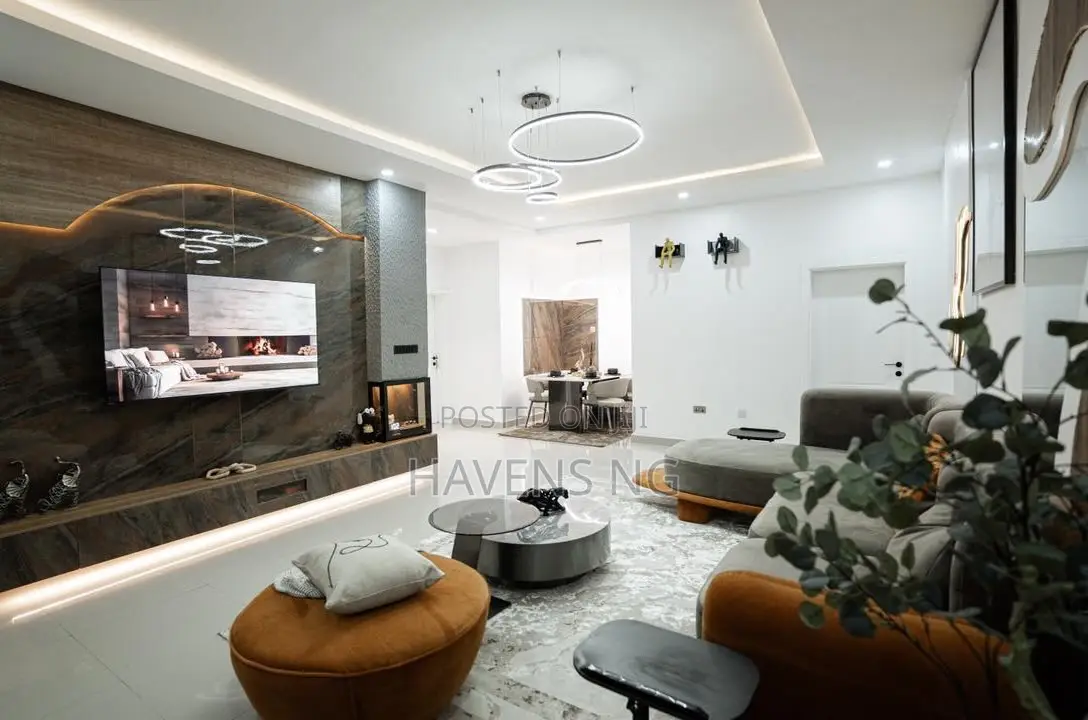Luxury 2-Bedroom Apartment With Pool Gym in Lekki Phase 1