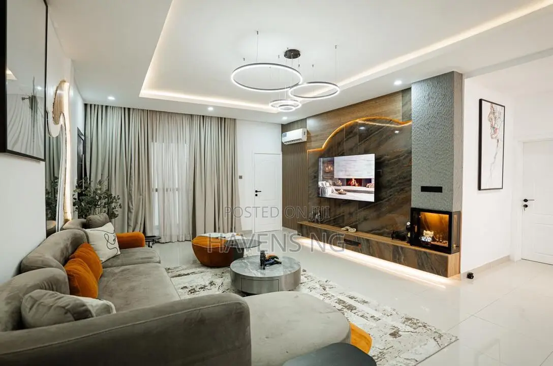 Luxury 2-Bedroom Apartment With Pool Gym in Lekki Phase 1