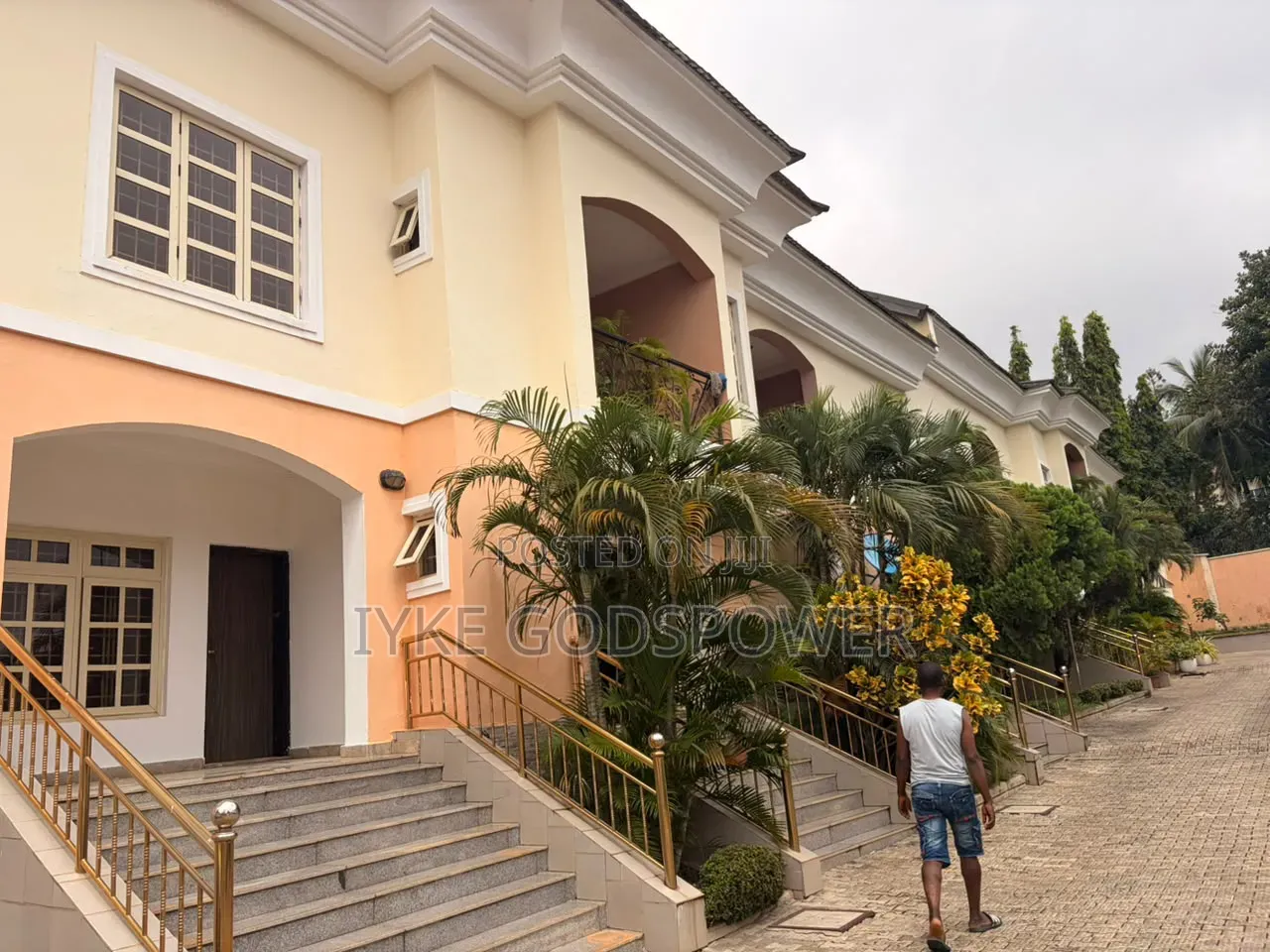 3bdrm Townhouse / Terrace in Asokoro for rent in Asokoro