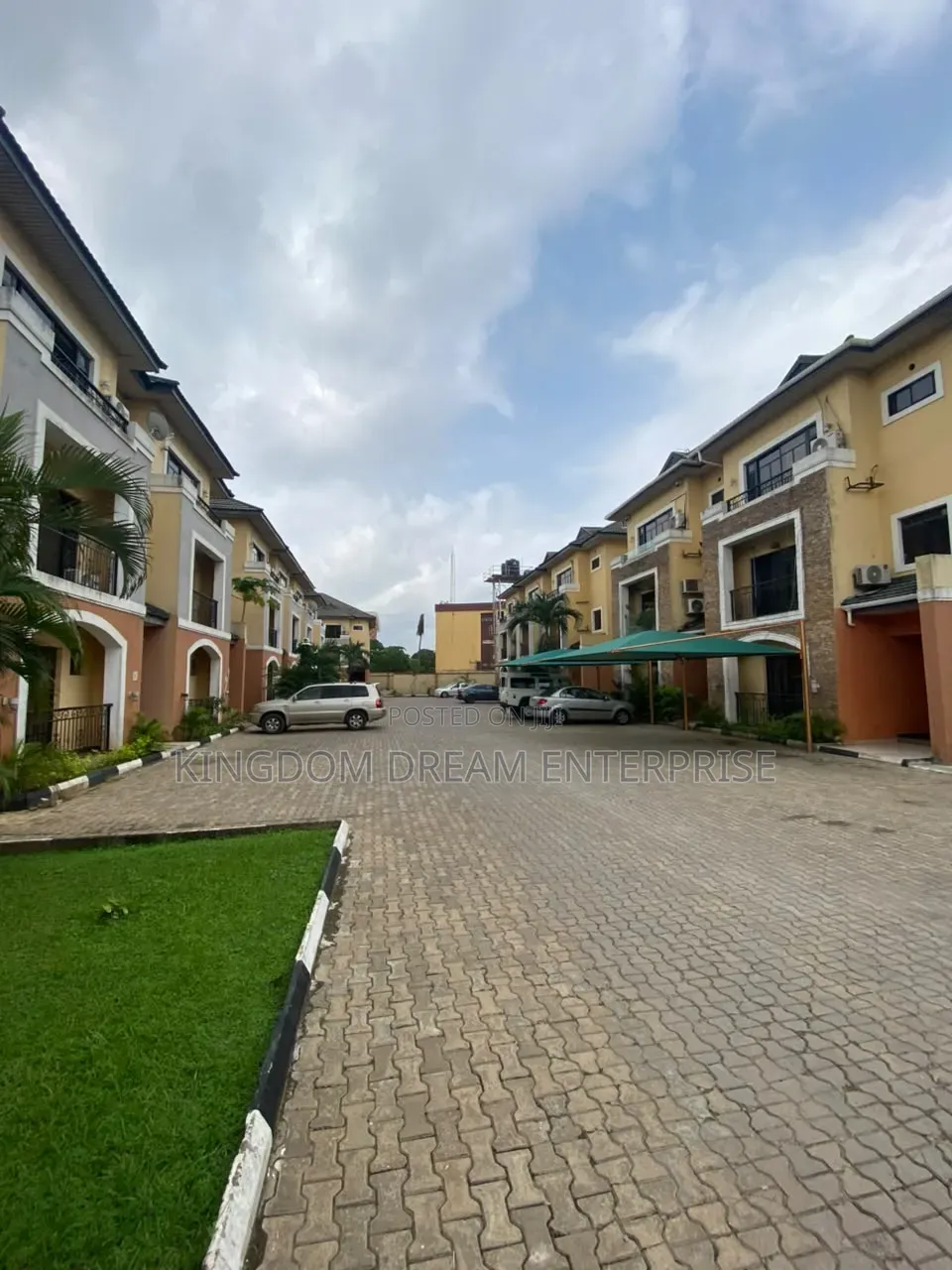 4bdrm Duplex in Ikeja Gra Lagos for rent in Ikeja GRA