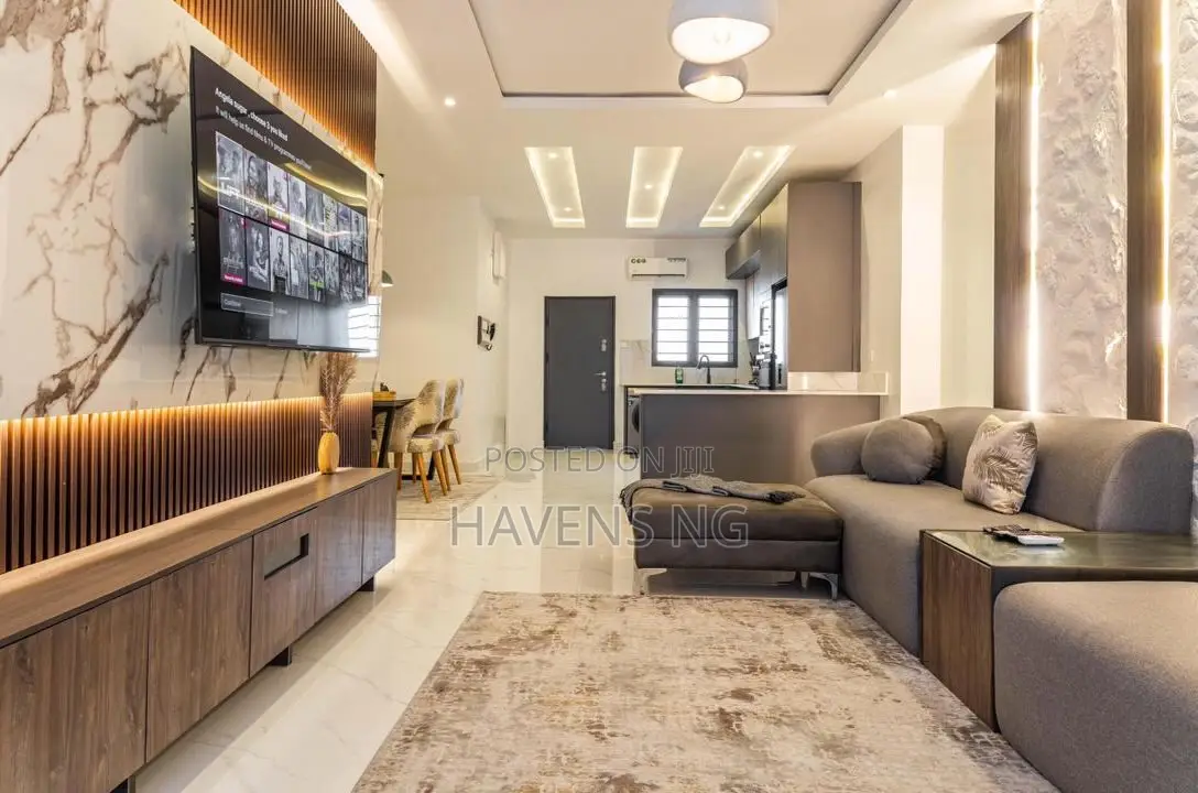 Luxury 2-Bedroom Apartment With Pool Gym in Lekki Phase 1