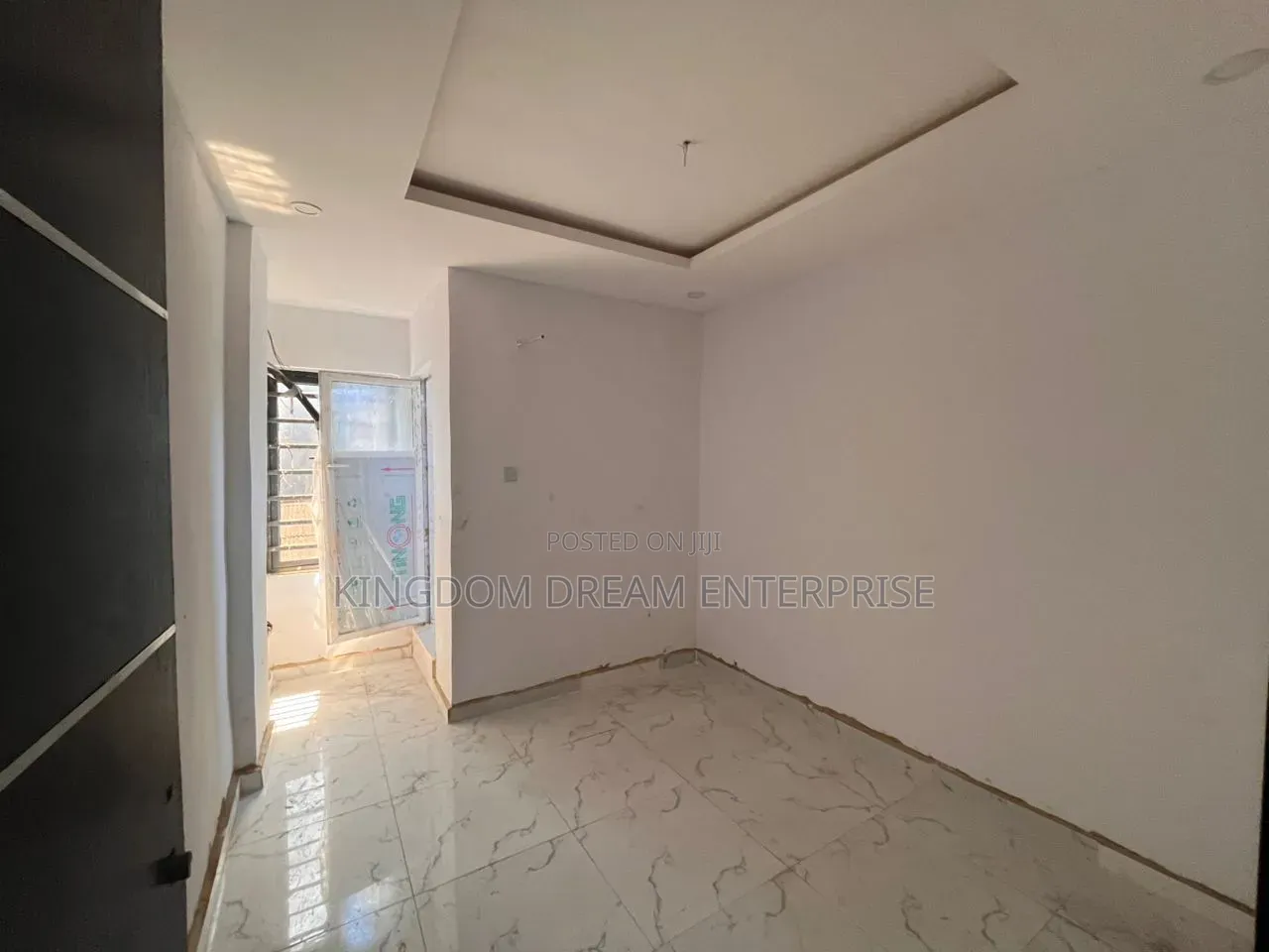 2bdrm Block of Flats in Off Muritala, Alagomeji for rent in Alagomeji