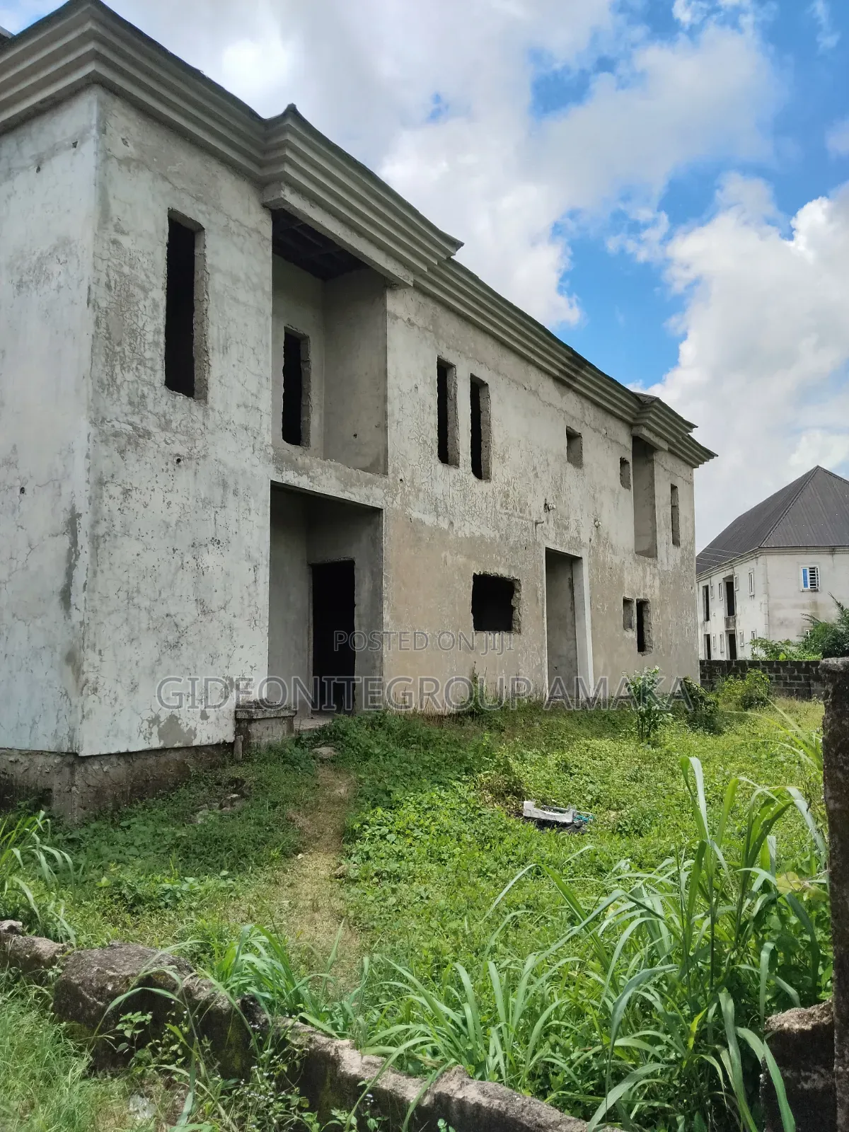 5bdrm Duplex in Nut Road, Ethiope East for sale in Ethiope East