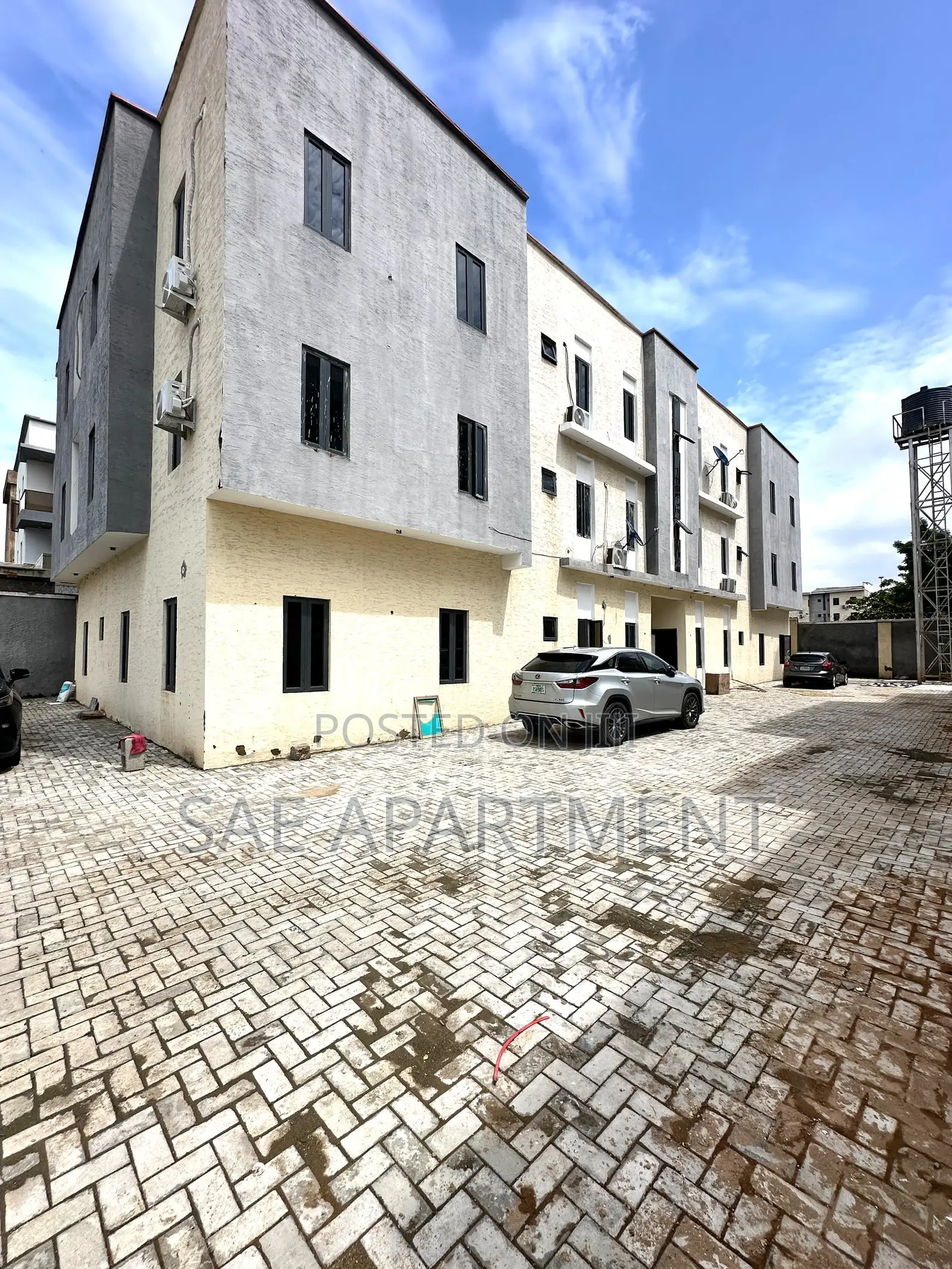 3bdrm Apartment in Jahi Abuja (Bq ) for rent in Jahi