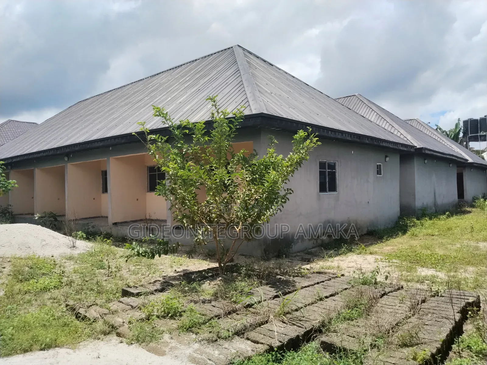 Mini Flat in Nut Road, Ethiope East for sale in Ethiope East