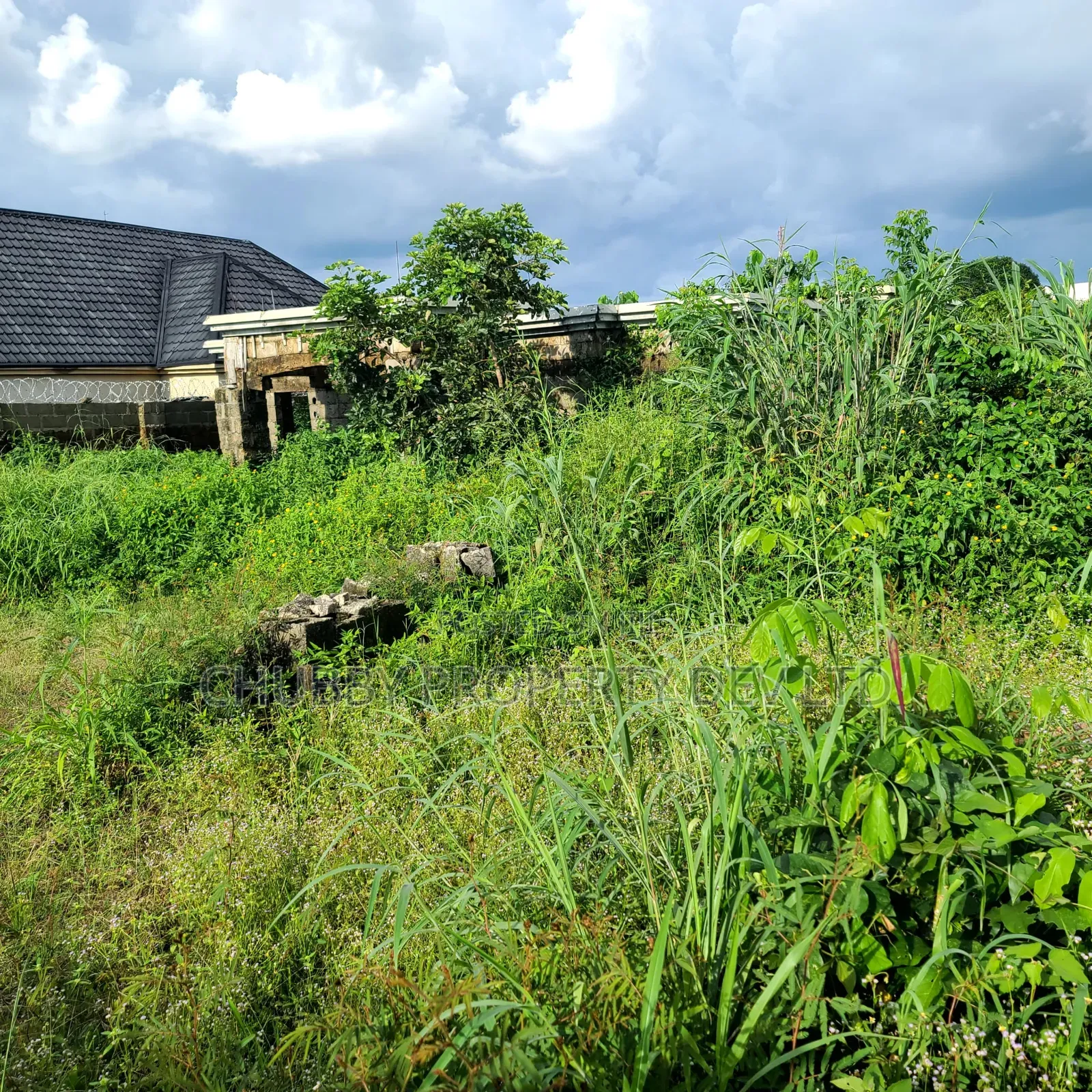 5bdrm Bungalow in Chubby Property, Umuahia for sale in Umuahia