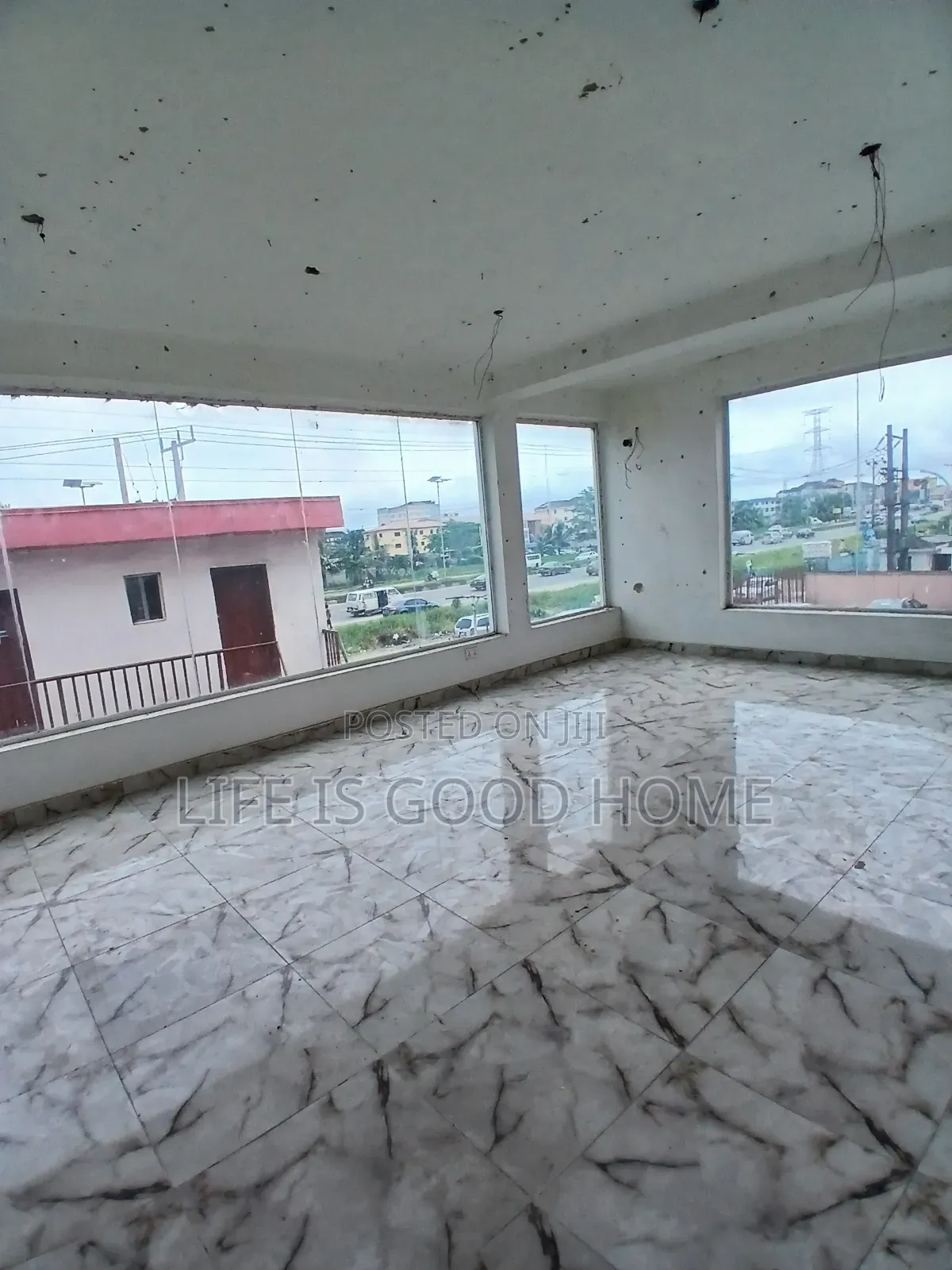 Shop for Rent Chervon New Road Lekki in Chevron