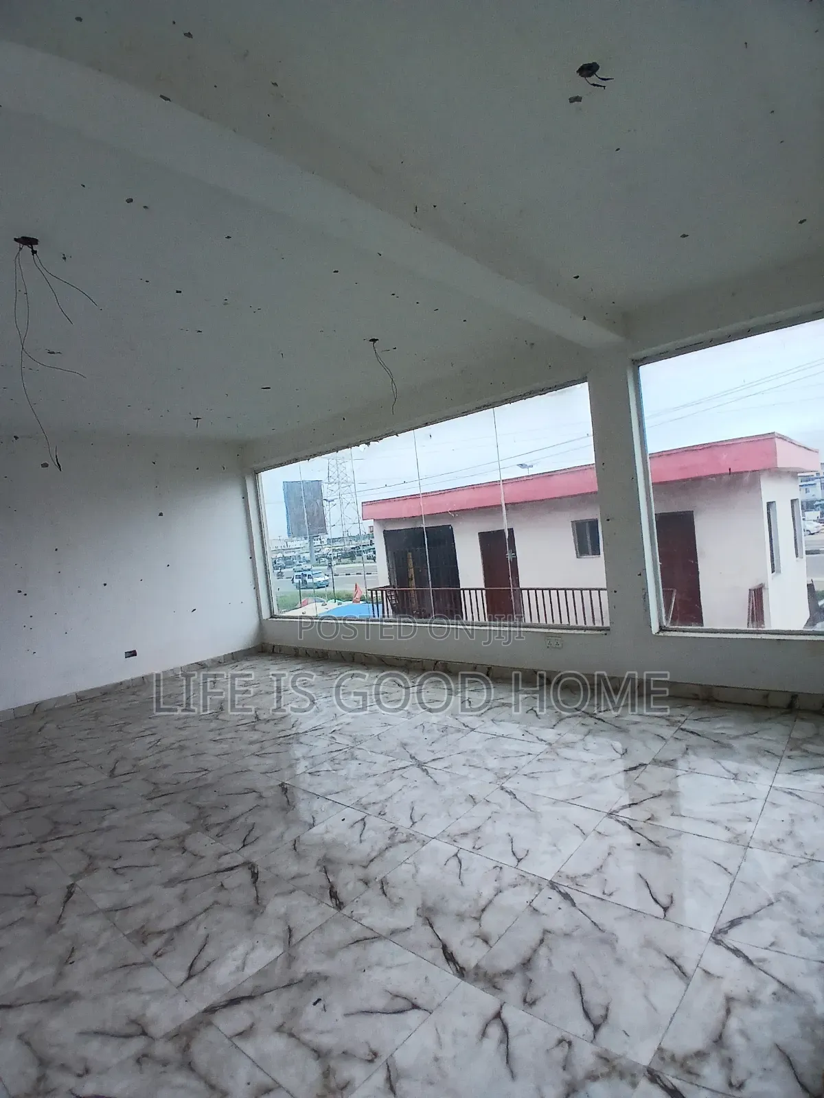 Shop for Rent Chervon New Road Lekki in Chevron