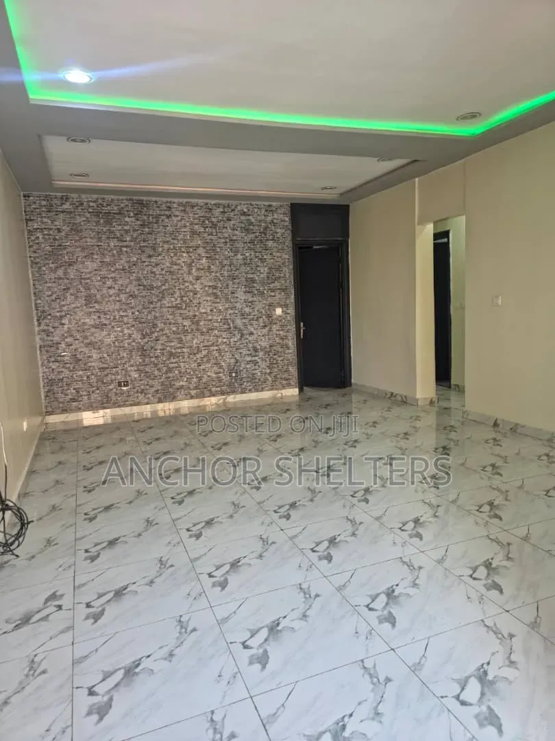 2bdrm Block of Flats in Behind Dunamis, FHA for rent in FHA