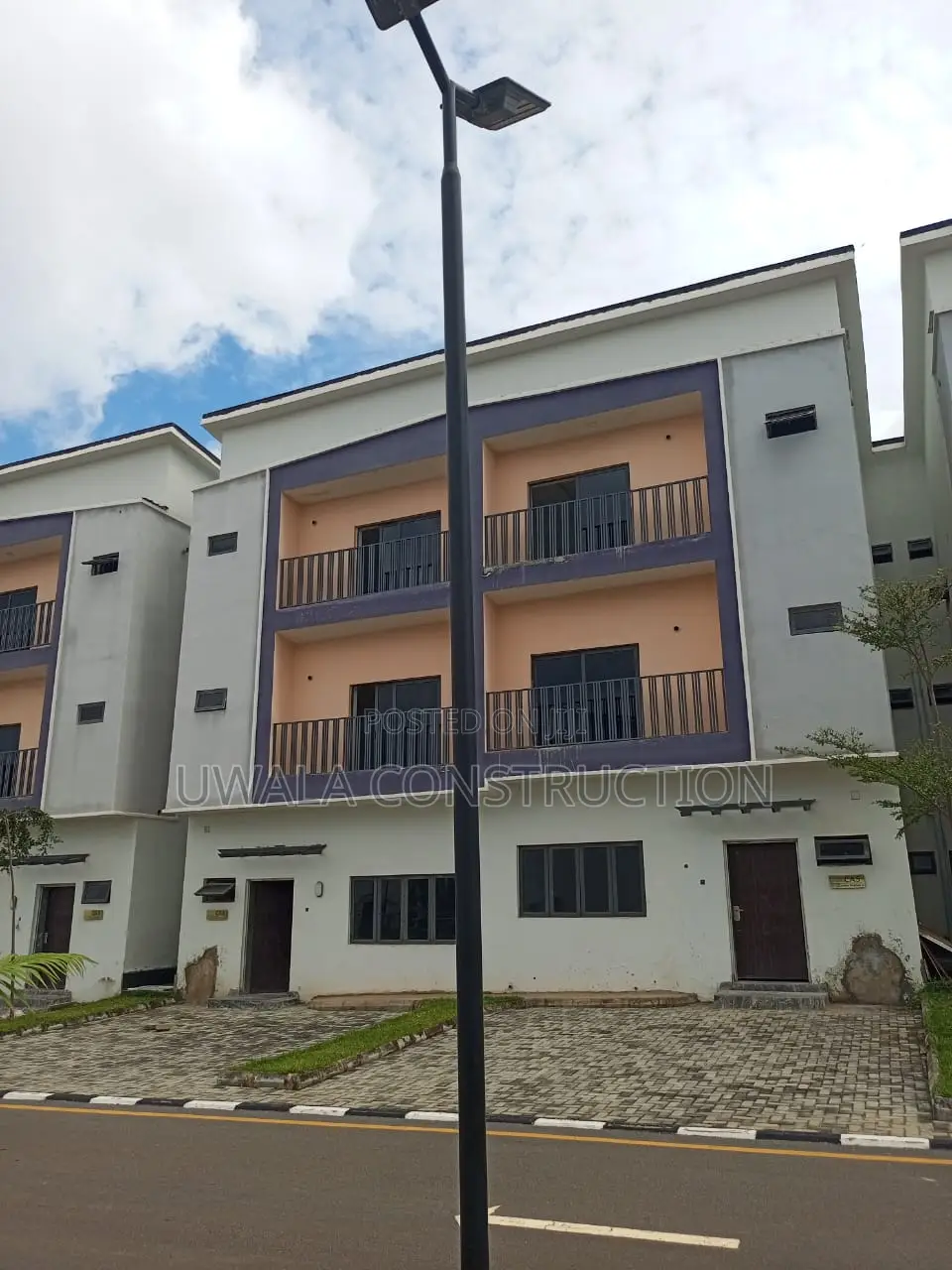 3bdrm Apartment in Apo Resettlement for sale in Apo Resettlement