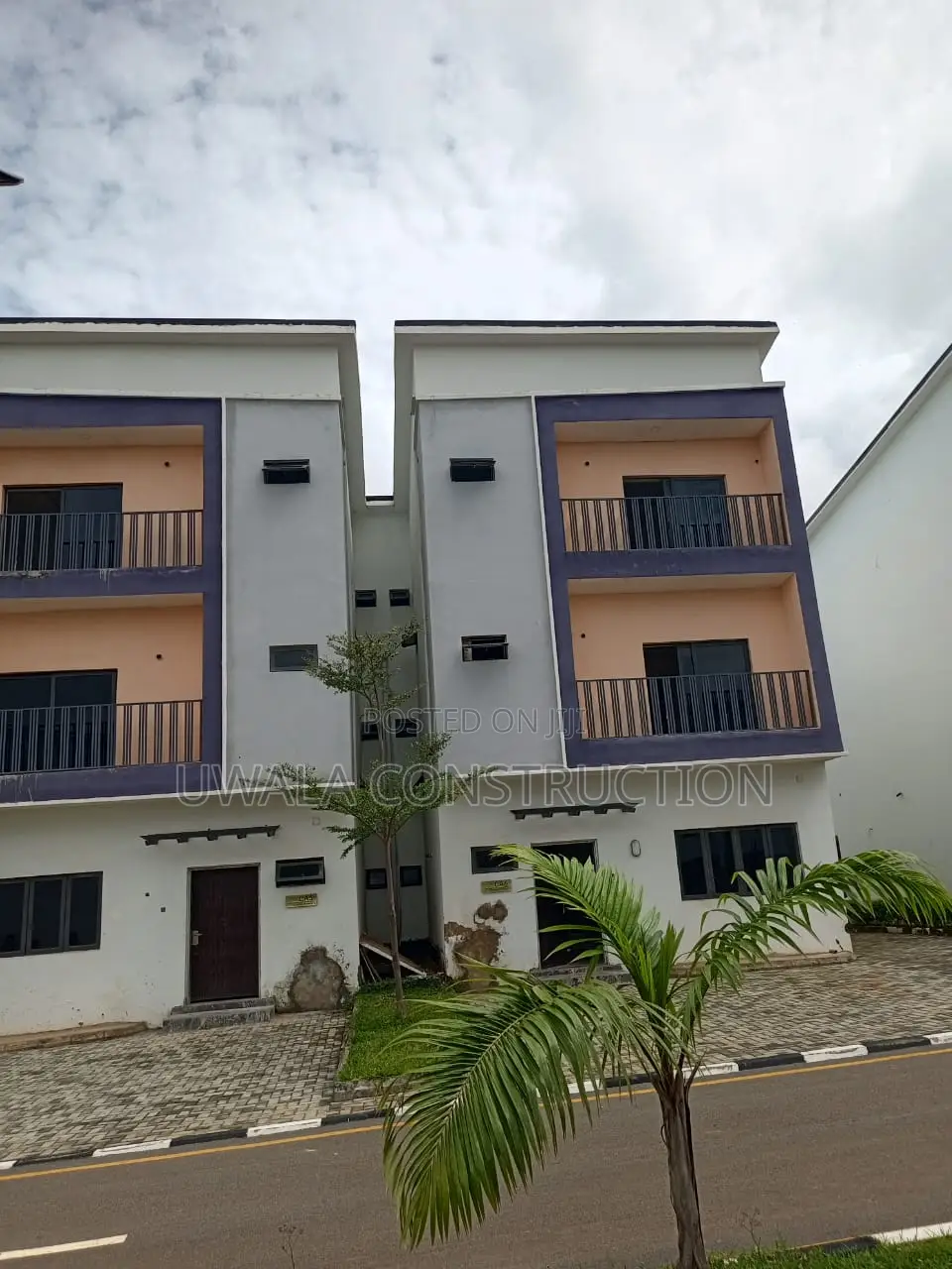 3bdrm Apartment in Apo Resettlement for sale in Apo Resettlement