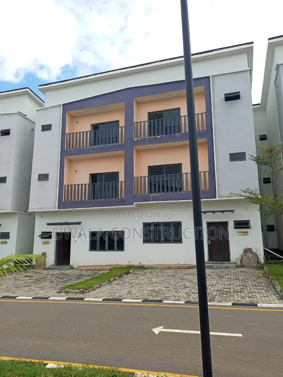 3bdrm Apartment in Apo Resettlement for sale in Apo Resettlement