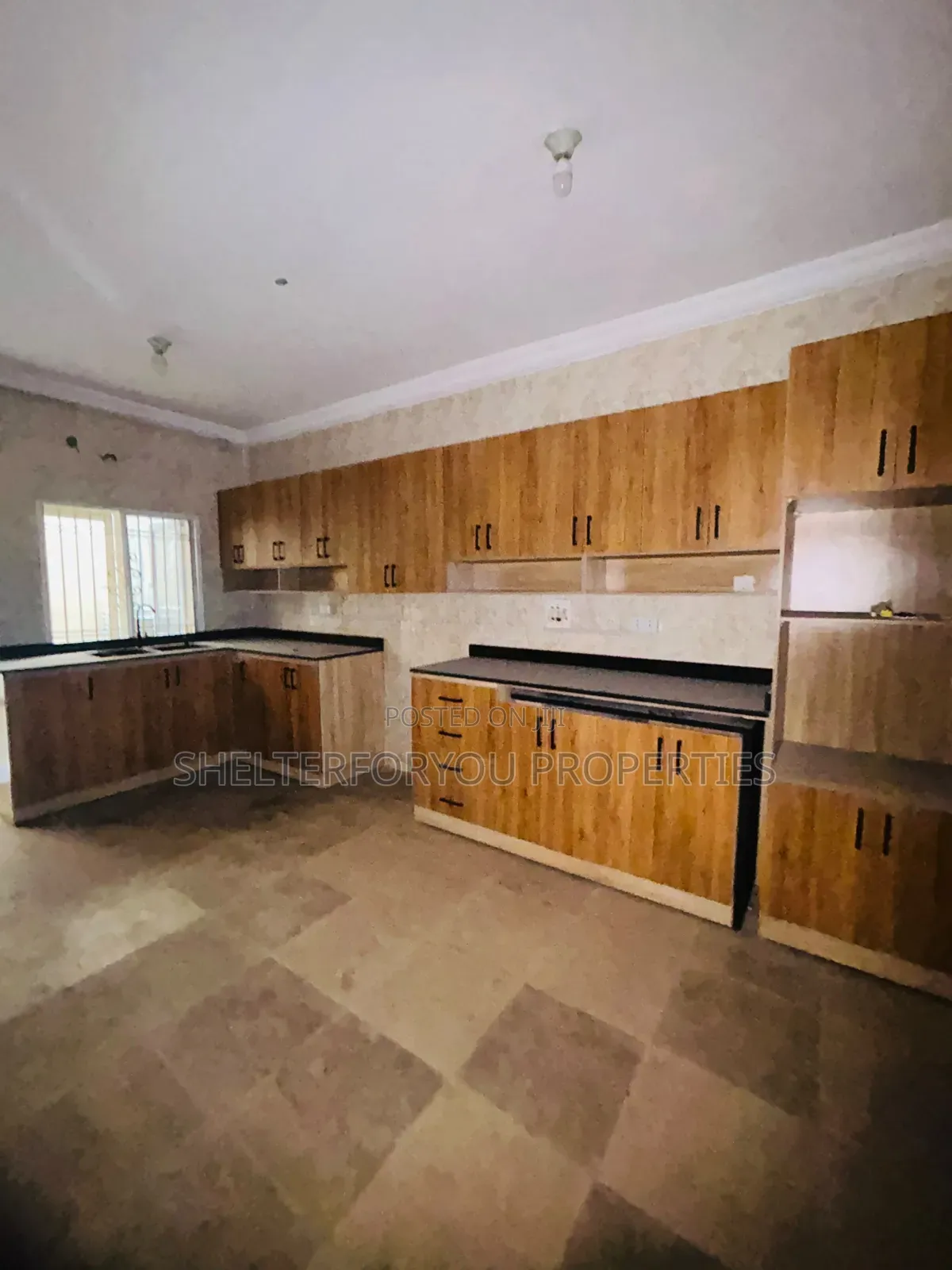 3bdrm Duplex in Lekki Phase 1 for rent in Lekki Phase 1