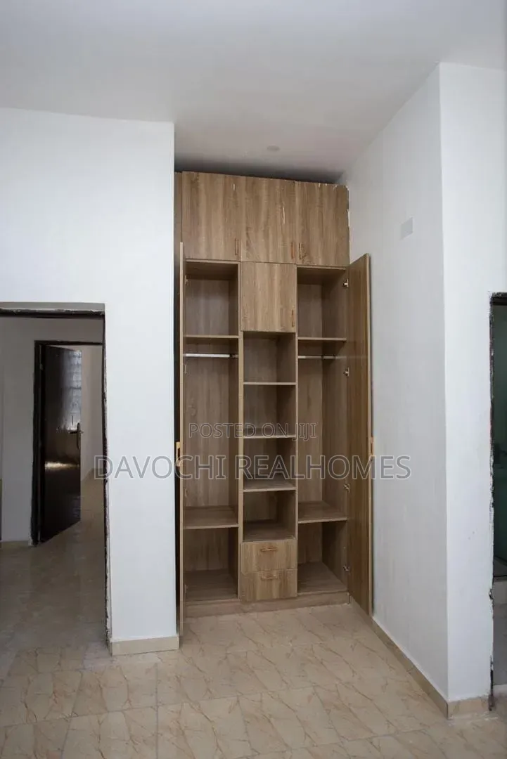 2bdrm Apartment in Osapa london for rent in Osapa london