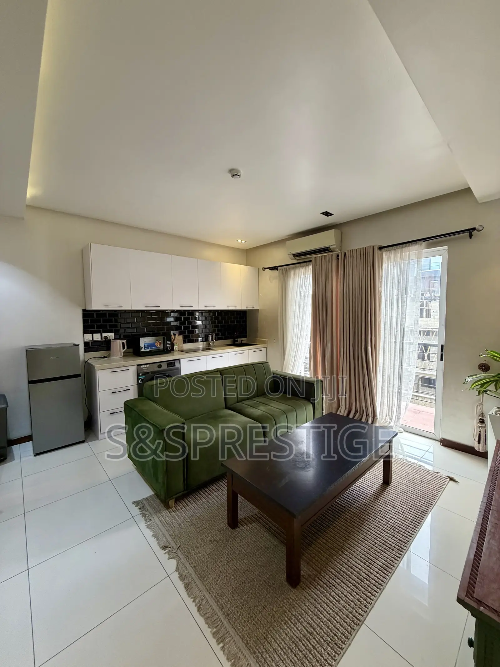 Furnished 1bdrm Apartment in Lekki Phase 1 for rent in Lekki Phase 1