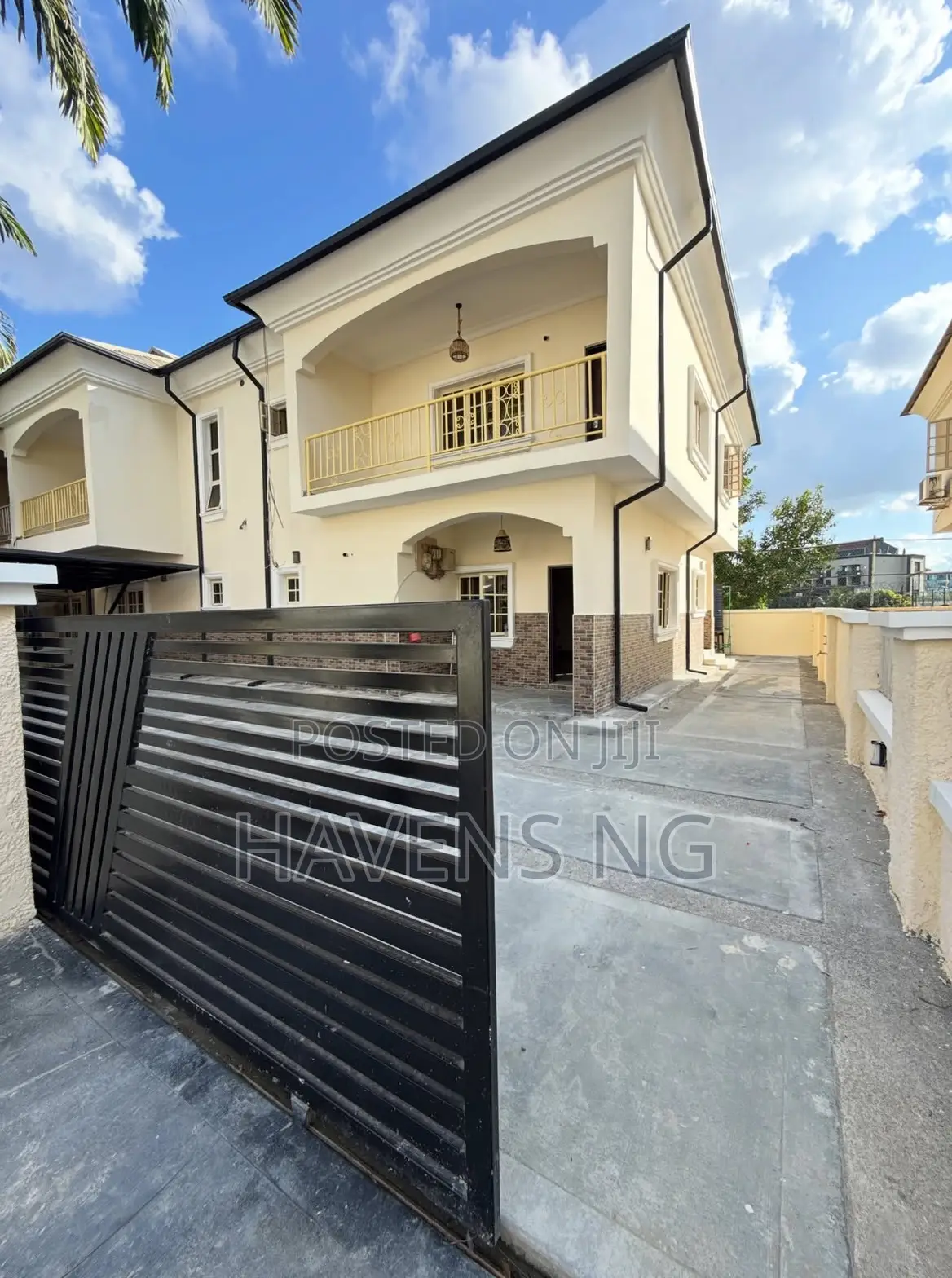 4bdrm Duplex in Wuye for sale in Wuye
