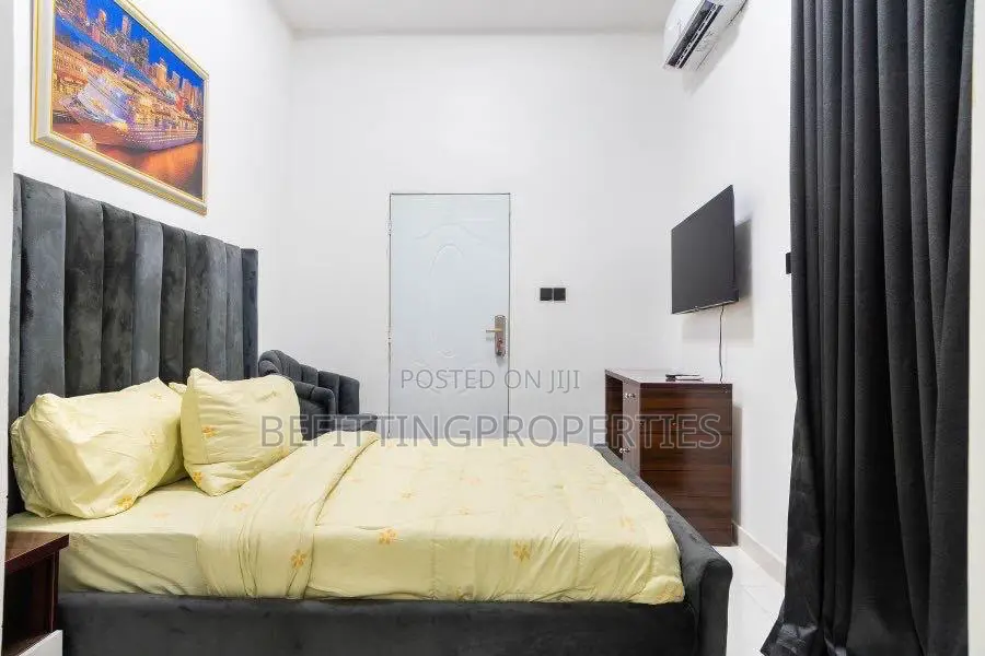 Furnished 2bdrm Duplex in Ikota for sale in Ikota