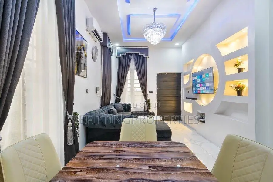Furnished 2bdrm Duplex in Ikota for sale in Ikota