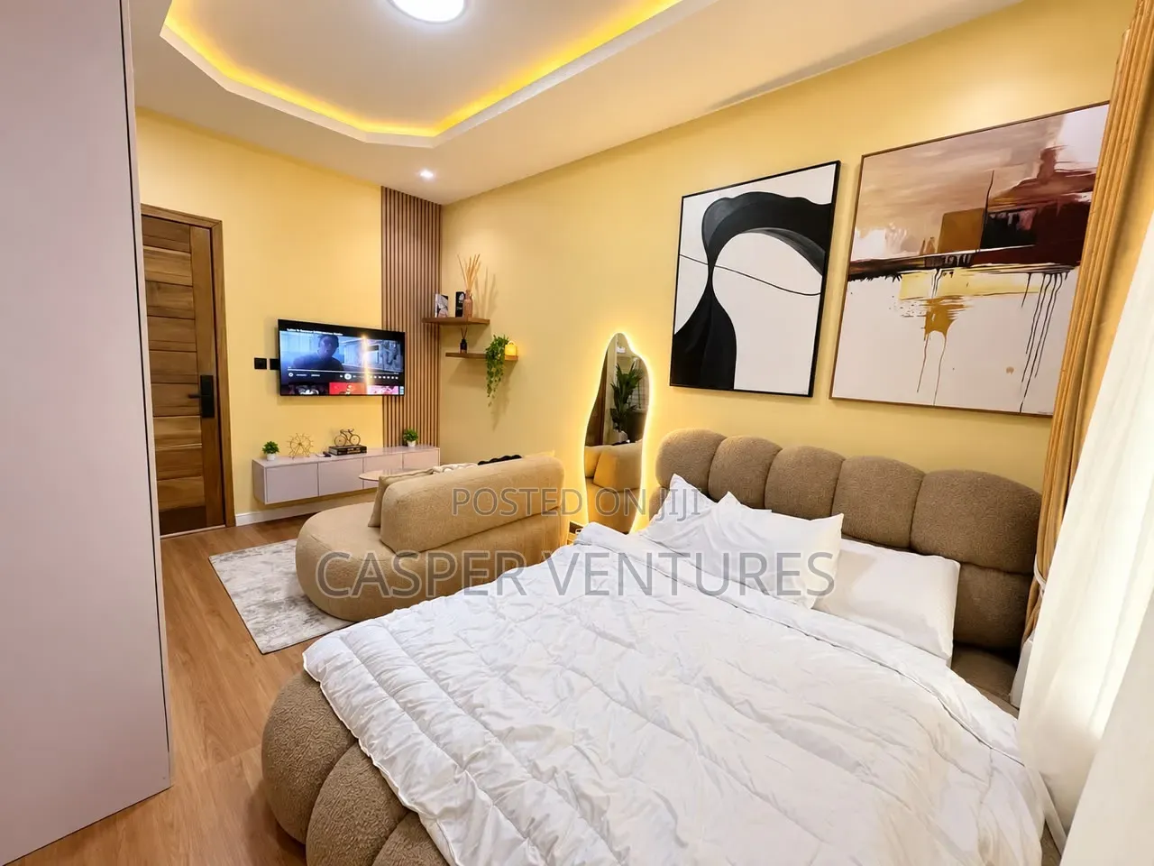 Colorful Studio Apartment With Pool Gym in Lekki Phase 2