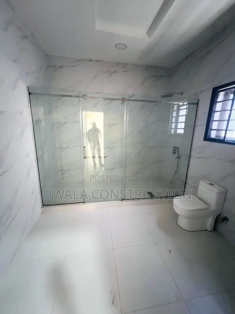 7bdrm Duplex in Asokoro for sale in Asokoro