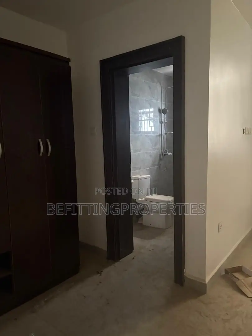 4bdrm Duplex in Mabushi for sale in Mabushi